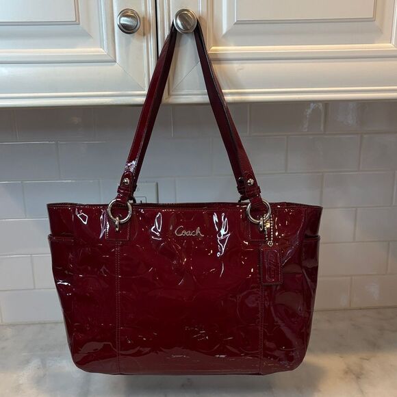 Coach Bag Purse Handbag Pocketbook EW Gallery Embossed High Gloss Patent Leather - Picture 1 of 16